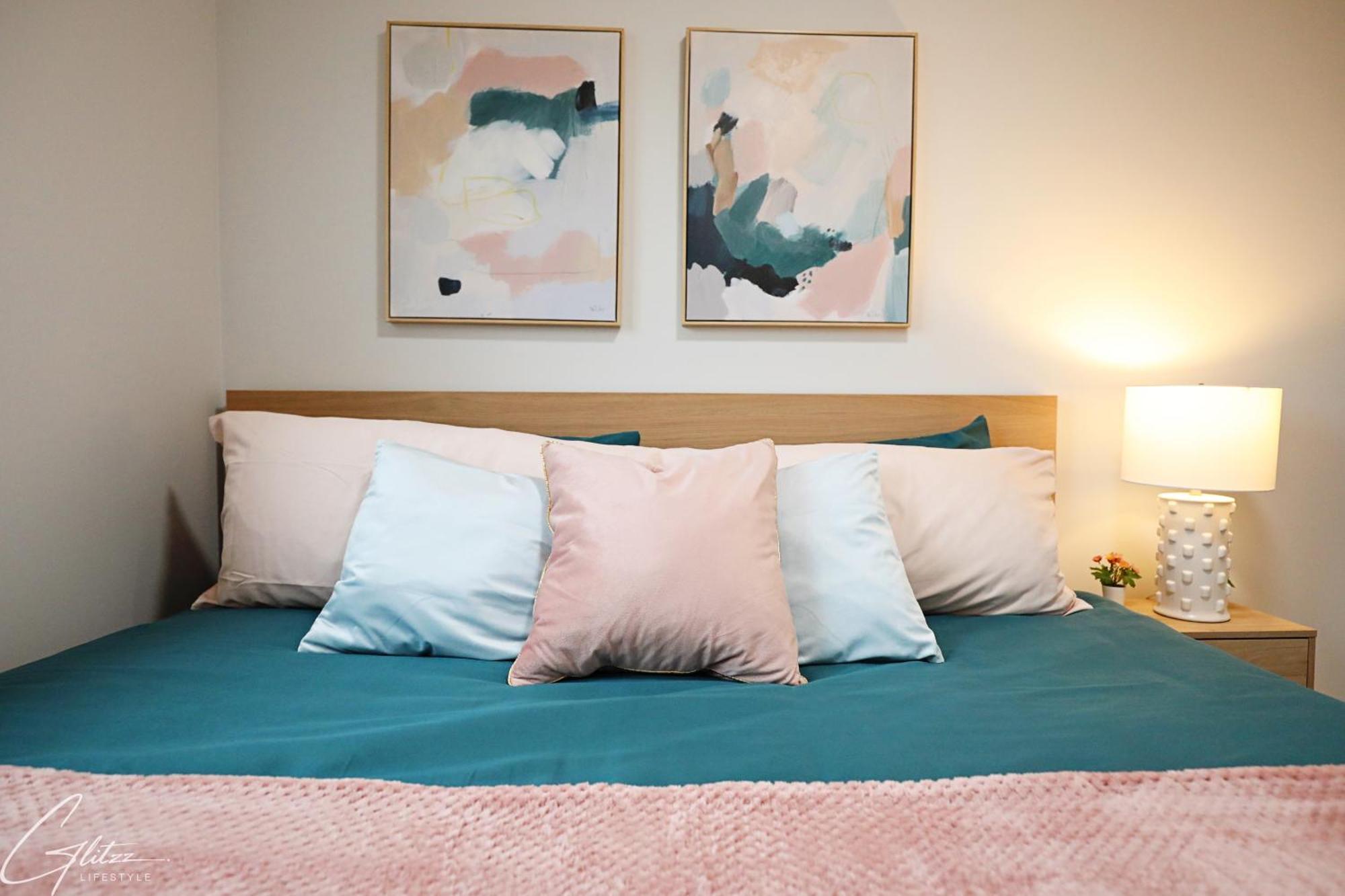 Exquisite Oasis With 3 King Beds,airport,disney Edmonton